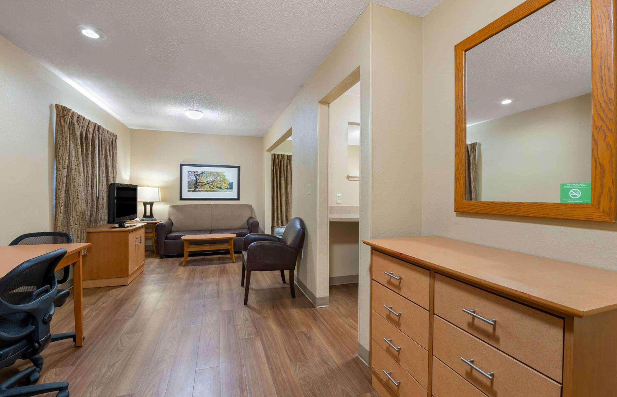 Extended Stay America Select Suites - St Louis - Westport - Craig Road Maryland Heights Kültér fotó